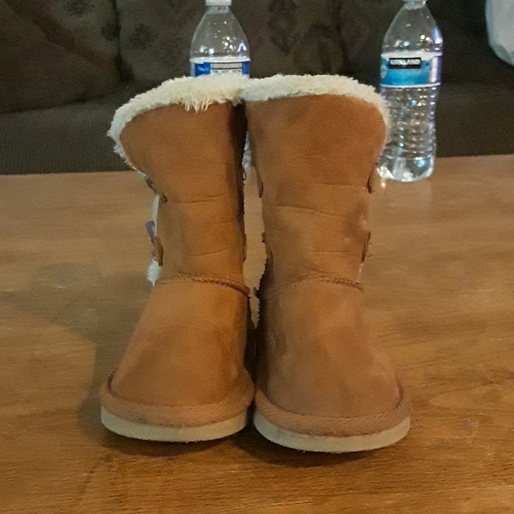 Little booties (toddler)